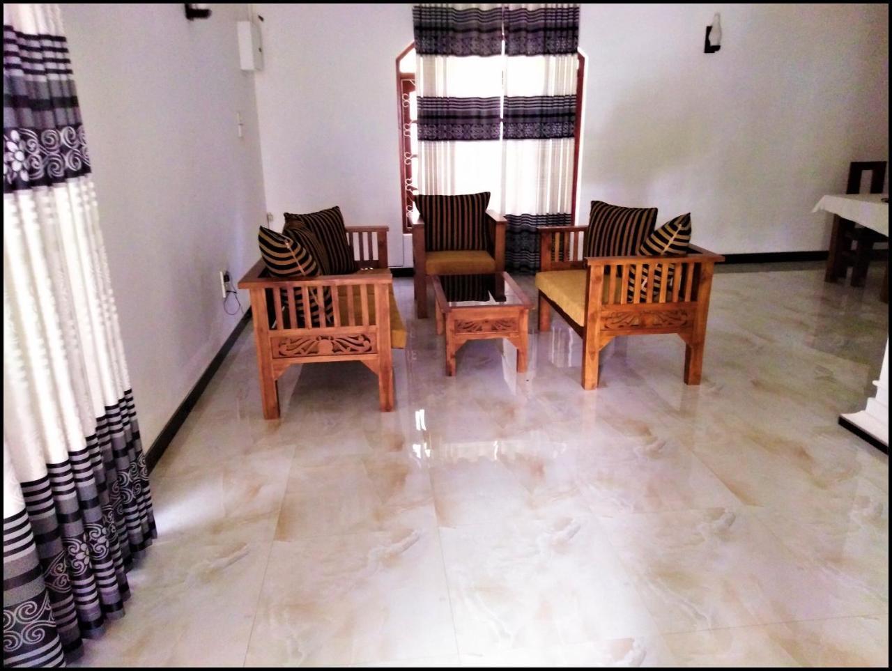Silver Sand Villa Dambulla Exterior photo