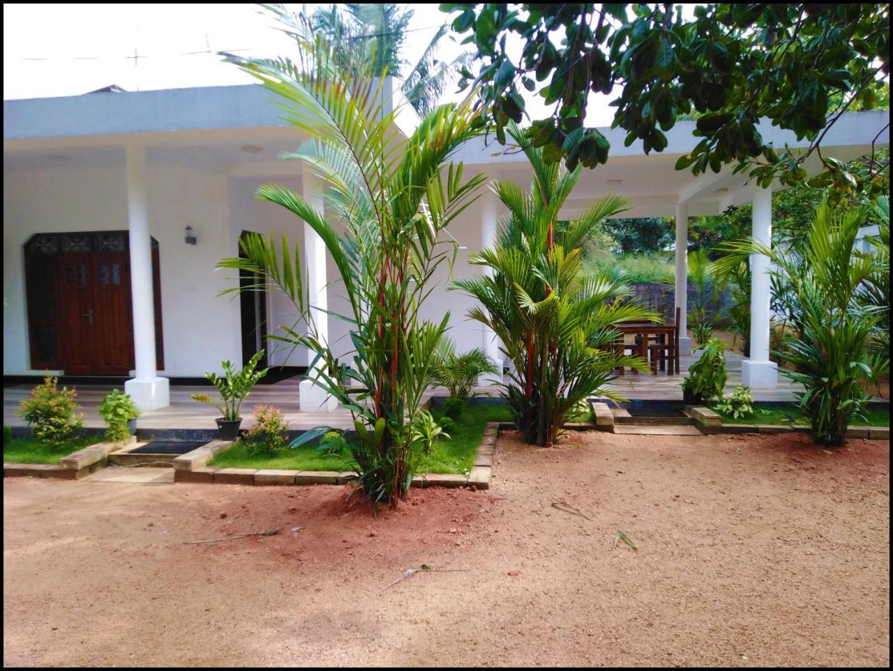 Silver Sand Villa Dambulla Exterior photo
