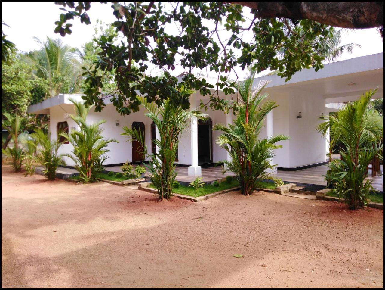 Silver Sand Villa Dambulla Exterior photo